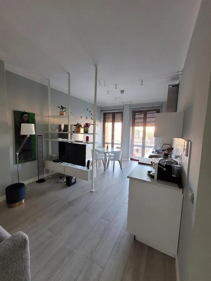 Fabio'S Guesthouse&Parking Florence Italy
